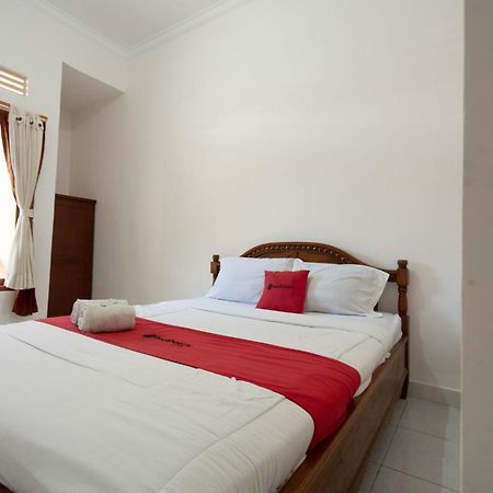 Reddoorz Near Buleleng Harbour 2 Hotel Singaraja Екстериор снимка