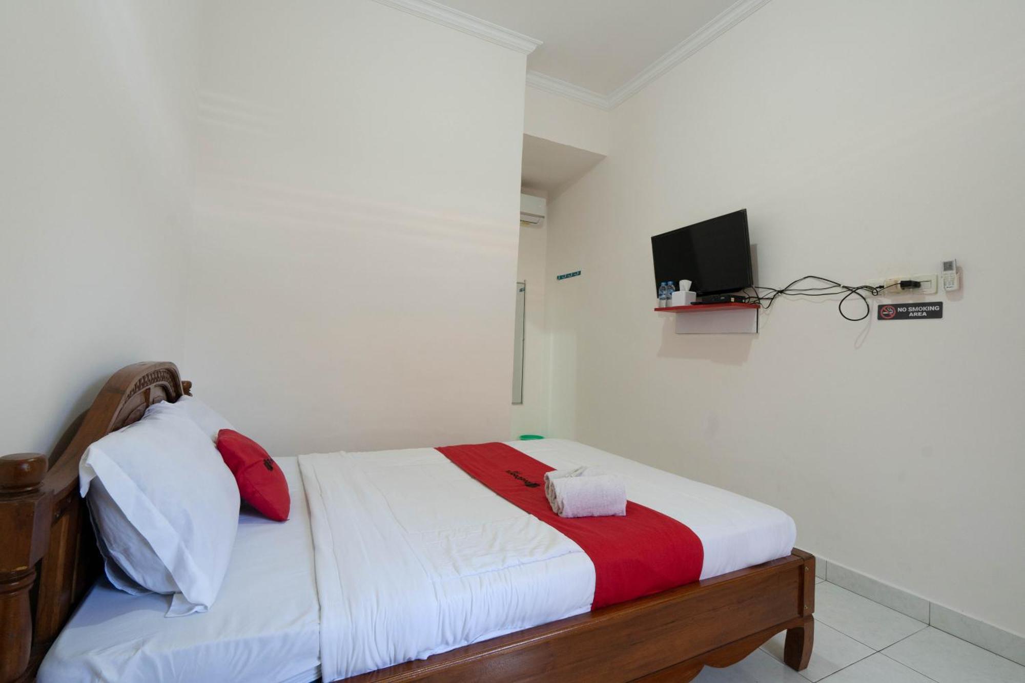 Reddoorz Near Buleleng Harbour 2 Hotel Singaraja Екстериор снимка